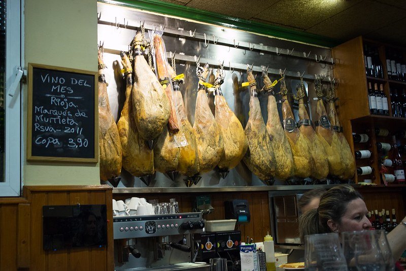 Taberna de Buendi, Madridin tapasbaarit, jamon de serrano